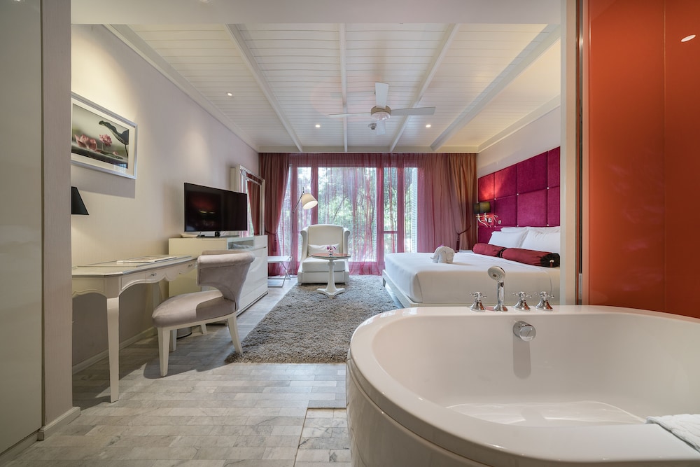 Hua Chang Heritage Hotel 48/50