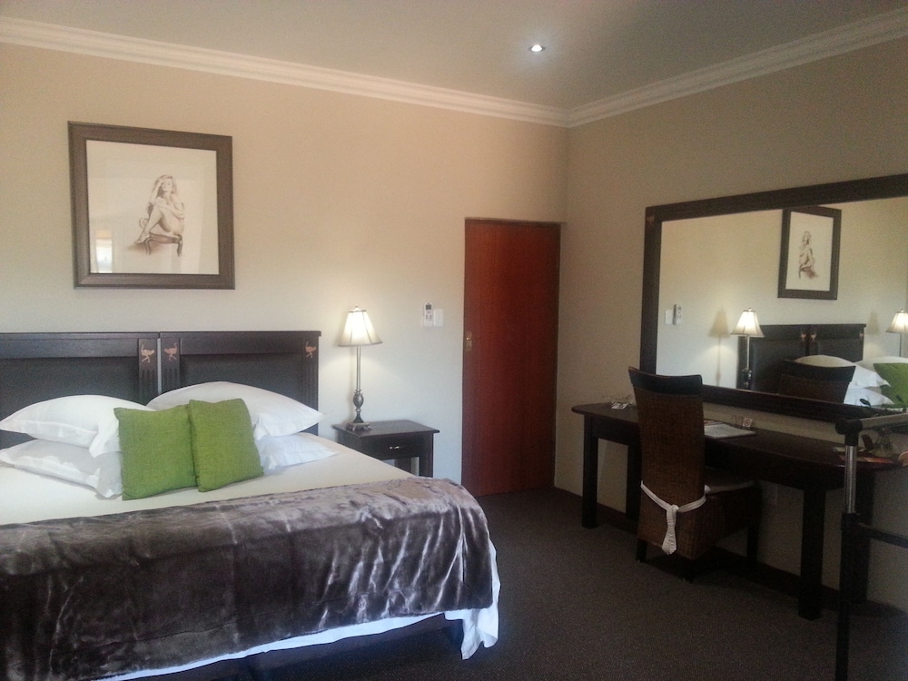 Mooiplaas Guesthouse 15/70