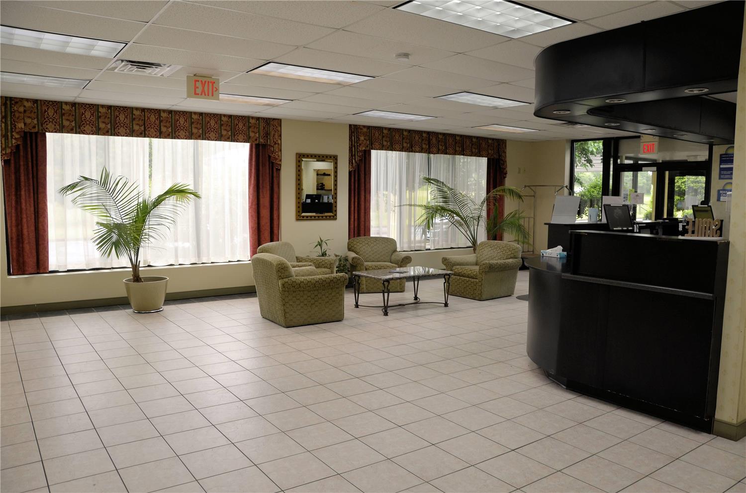 Days Inn by Wyndham Luray Shenandoah 4/33
