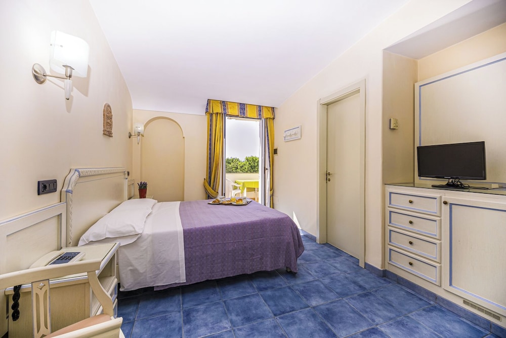 SUPERIOR, DOUBLE BED, BALCONY