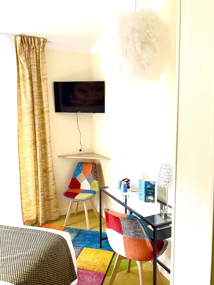 Hotel Kyriad Vichy 38/50