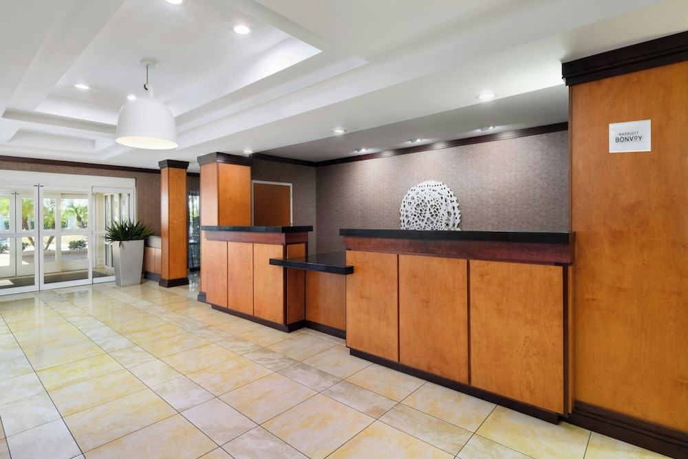 Fairfield Inn And Suites By Marriott Ft Pierce 3/50