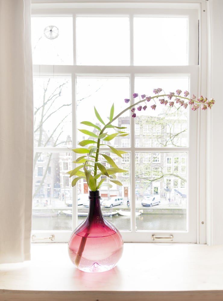 Rosalias Menagerie InnUpstairs 49/57