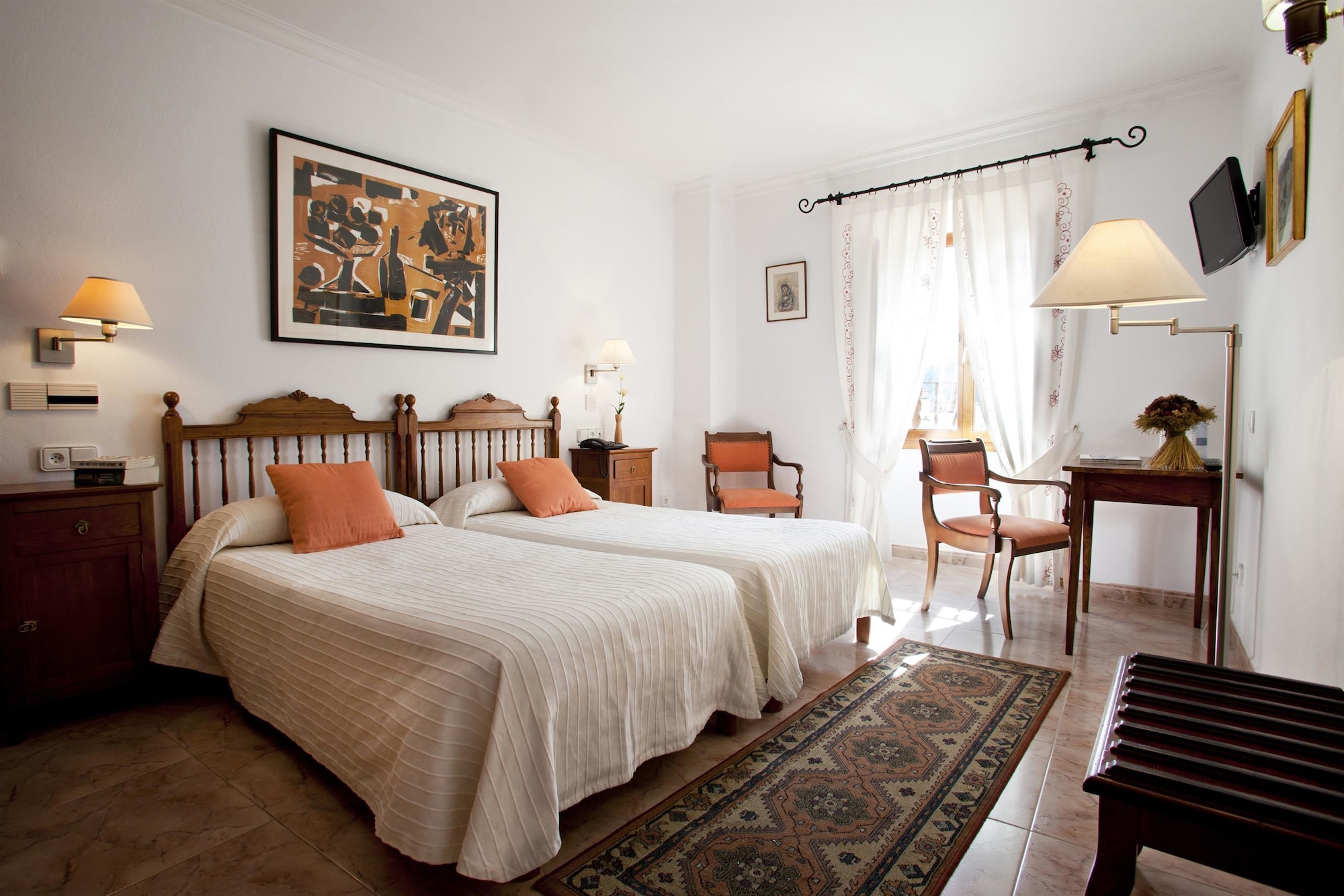 SUPERIOR, DOUBLE BED