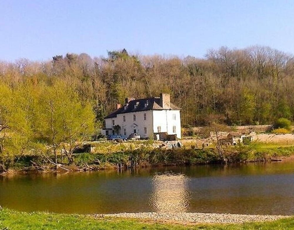 Aberllynfi House 29/45