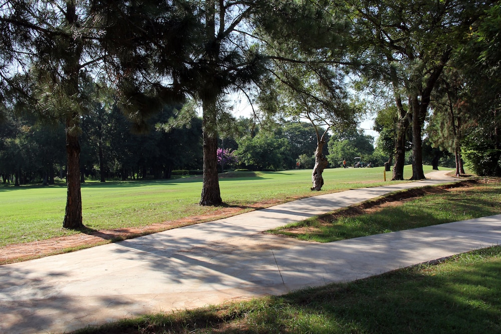 Yacht & Golf Club Paraguayo, a Tribute Portfolio Resort 66/68