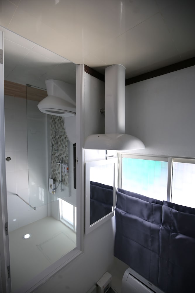 Sabun Nga Hostel 23/25