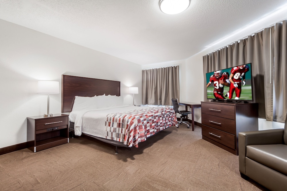 Red Roof Inn & Suites Omaha - Council Bluffs 15/47