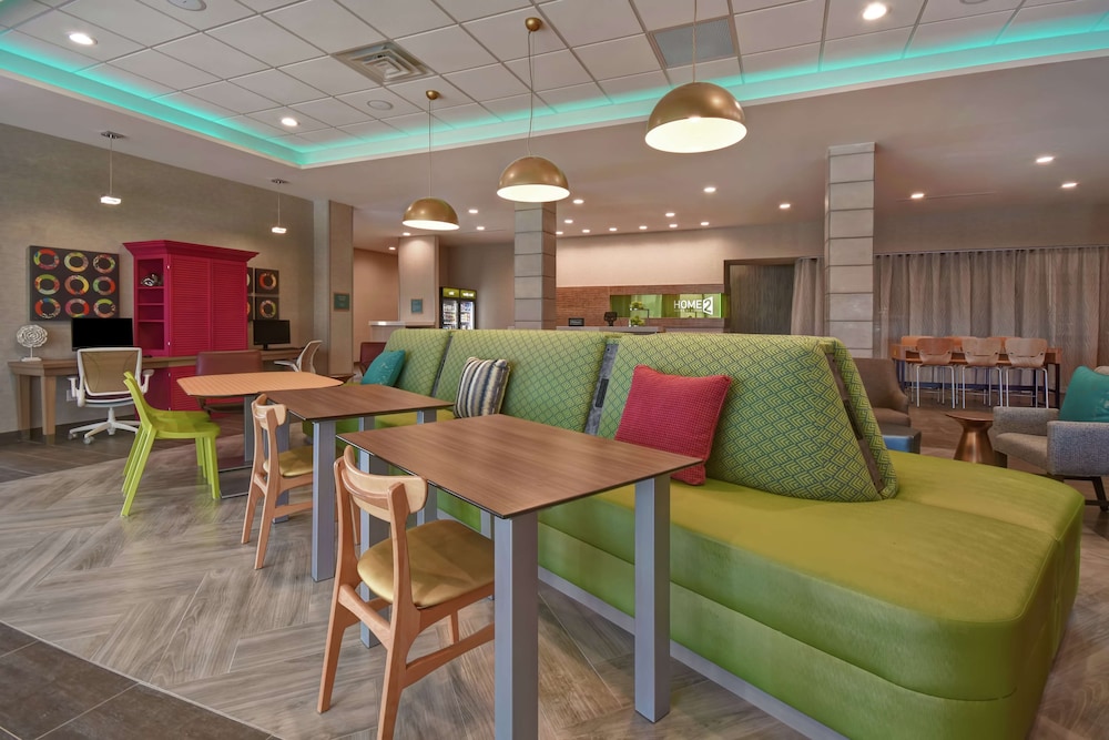 Home2 Suites By Hilton Wichita Northeast 45/48