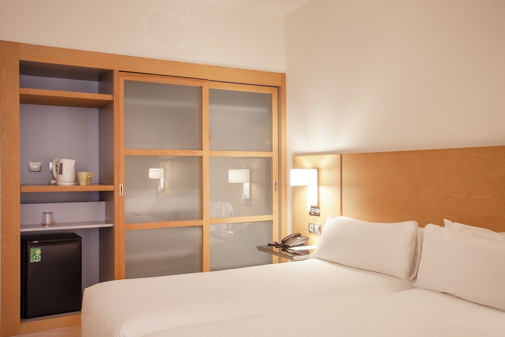غرفة قياسية داخلية بسريرين منفصلين بإطلالة، Hotel Artiem Capri 5/10