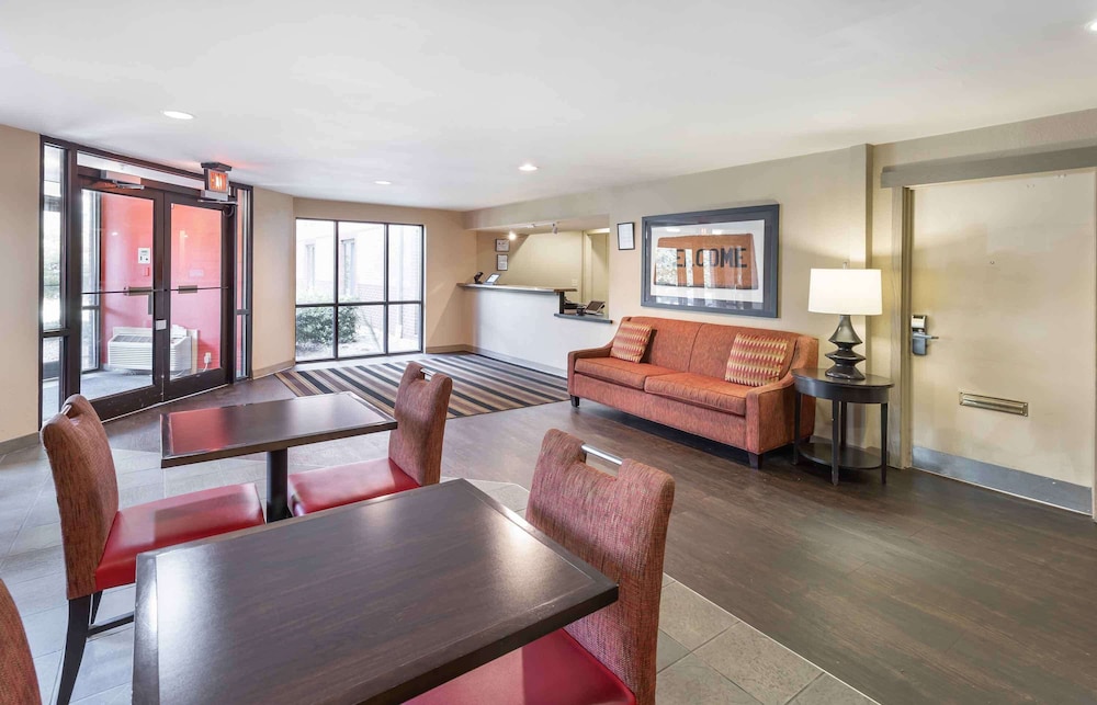 Extended Stay America - Raleigh - Cary - Regency Parkway S 34/47