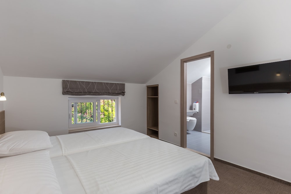 Hotel Vimbula 6/50