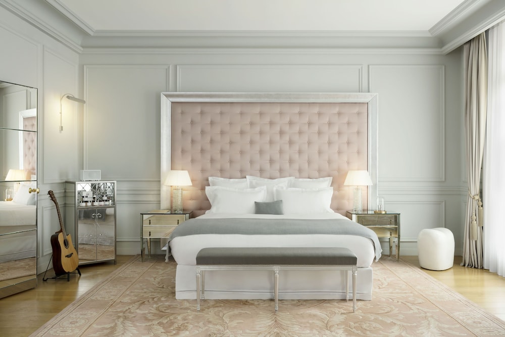 Le Royal Monceau Raffles Paris 24/80