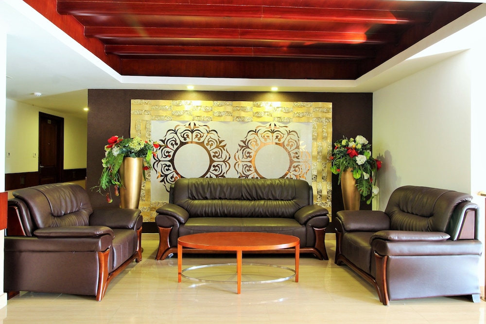 Lake Palace Hotel Trivandrum 20/44
