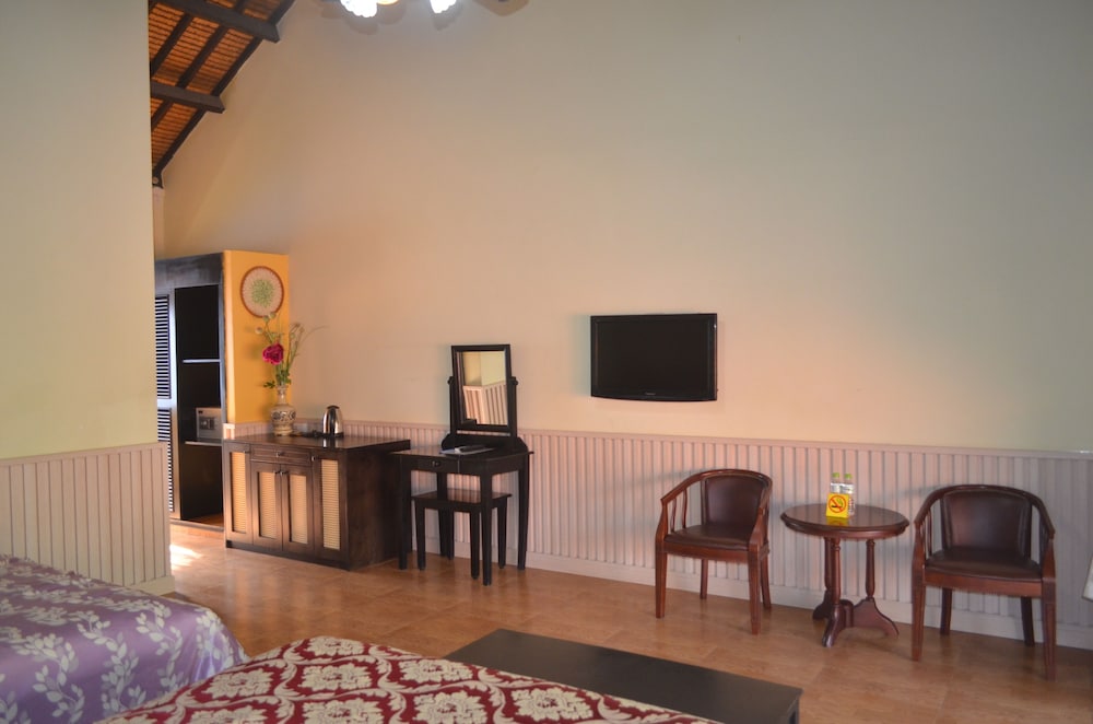 Rang Garden Beach Side Resort 73/86