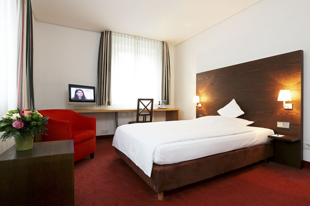 Cph Parkhotel Wolfsburg 8/67