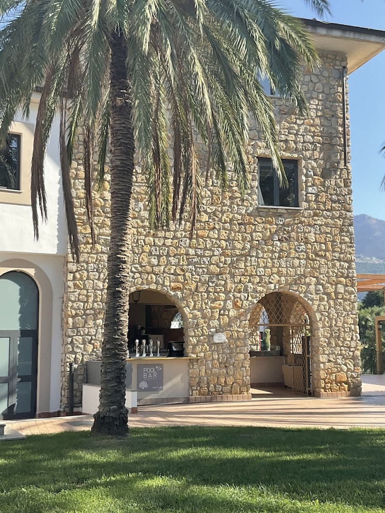 Al Balhara Hotel Resort & Spa 5/50
