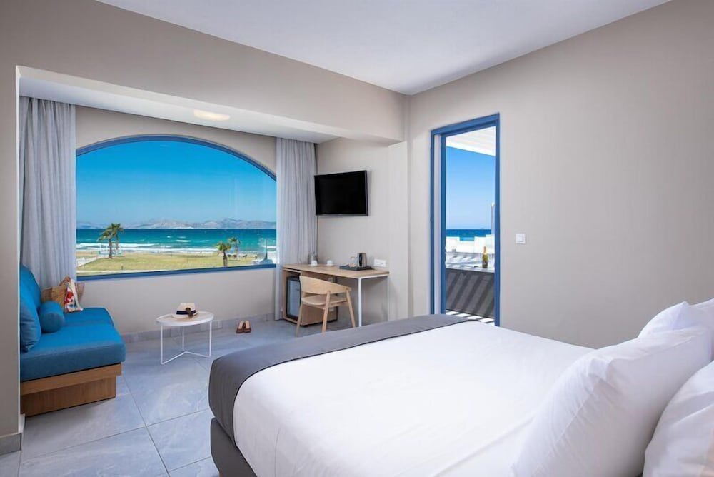 Aeolos Beach Hotel 21/57