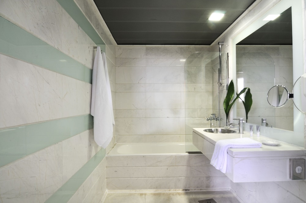 Dorian Inn, Sure Hotel Collection by Best Western 16/45