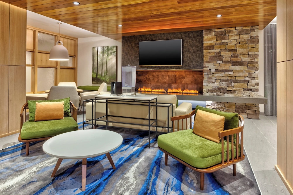 Fairfield Inn and Suites by Marriott Knoxville Airport Alcoa 30/39