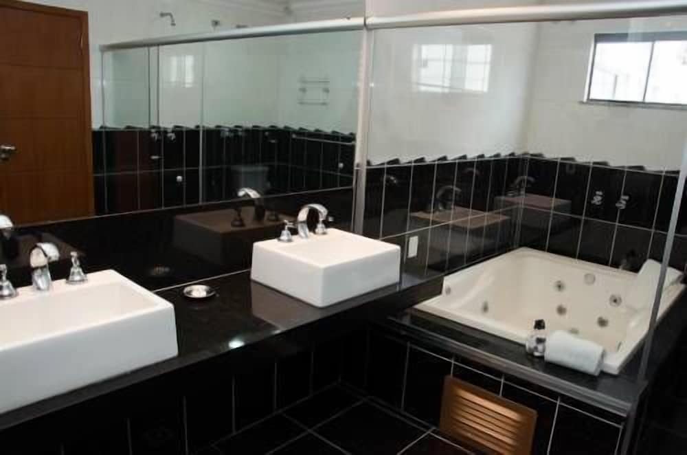 Atrium Confort Hotel Parauapebas 46/48