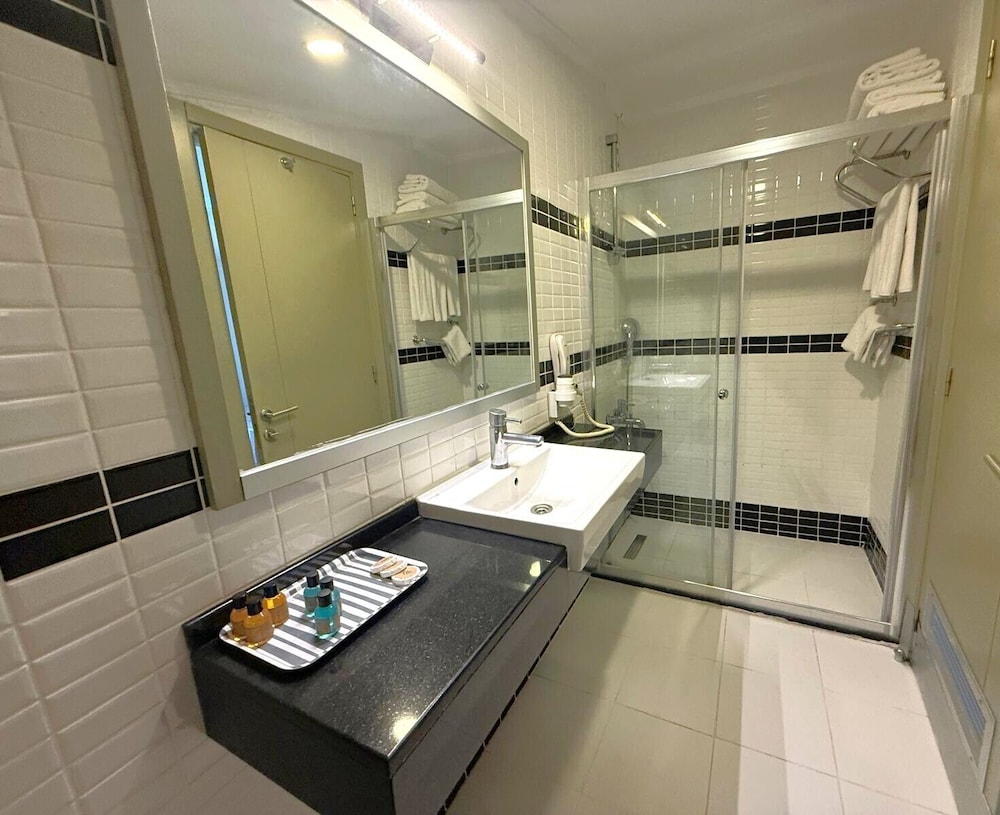 Room, Triple, 3 Beds, Hotellino 8/9