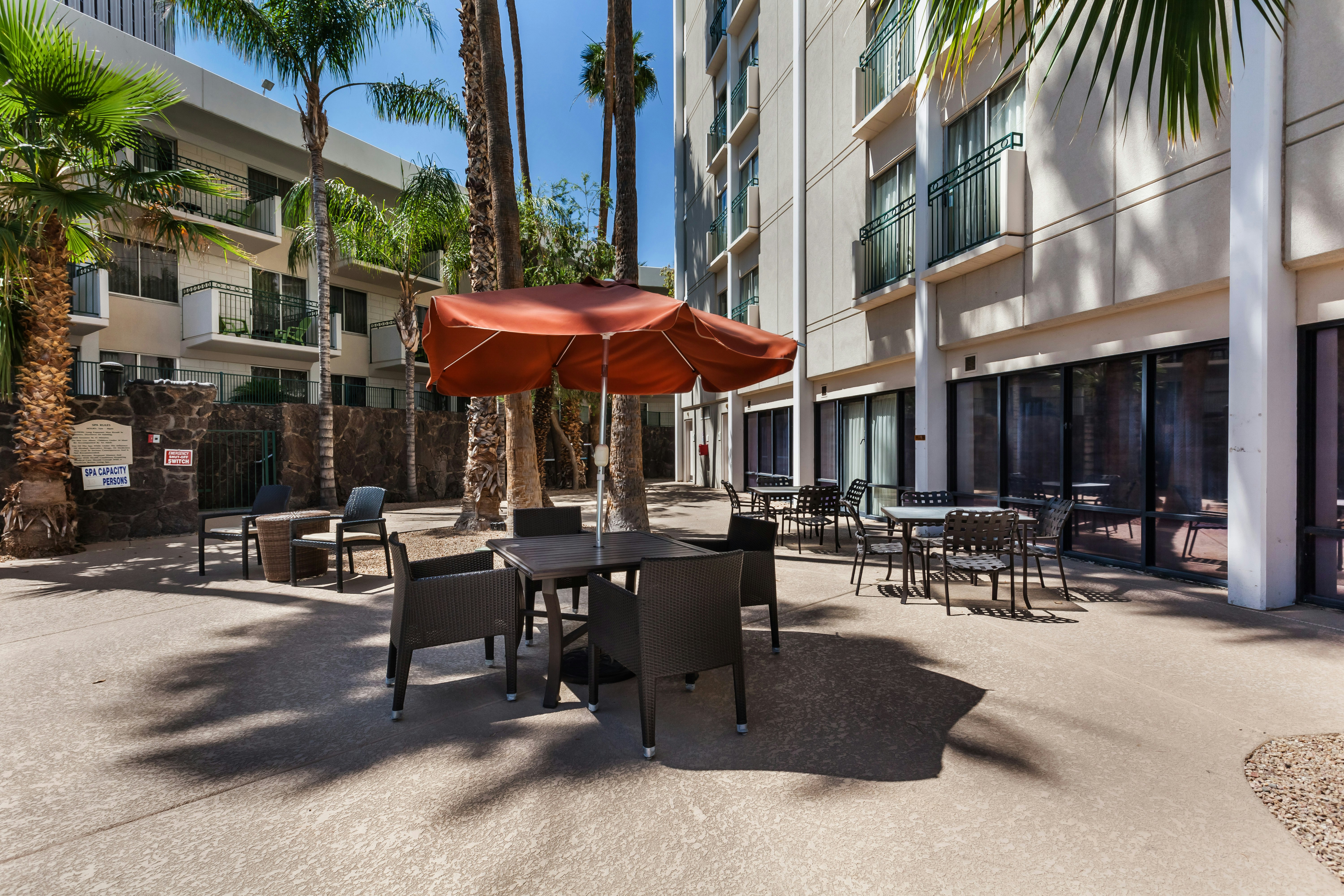 DoubleTree by Hilton Phoenix Midtown 46/50