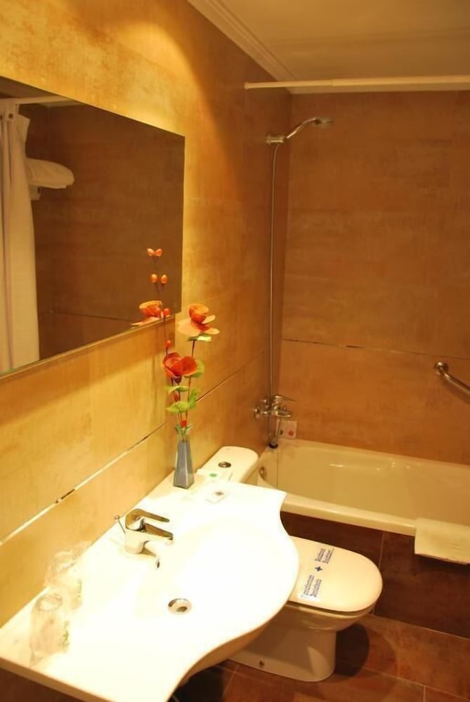 Juan Ii Hotel 48/50