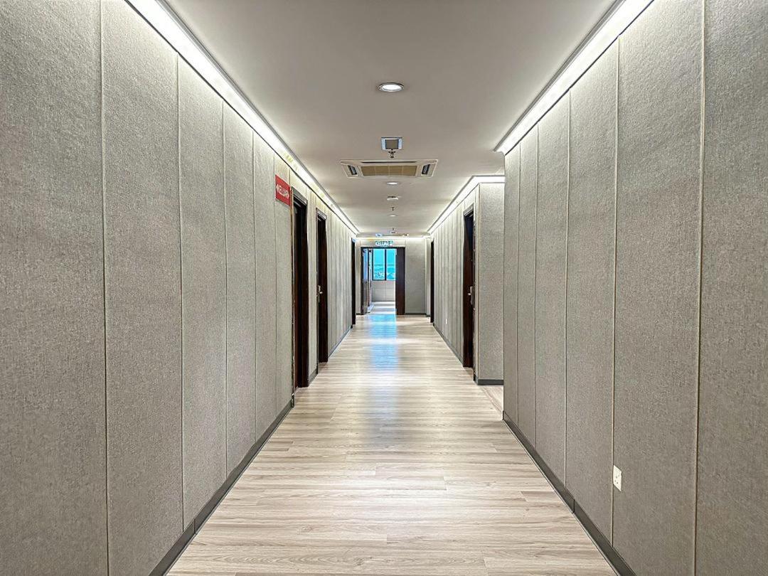 Pinetree Hotel 36/41