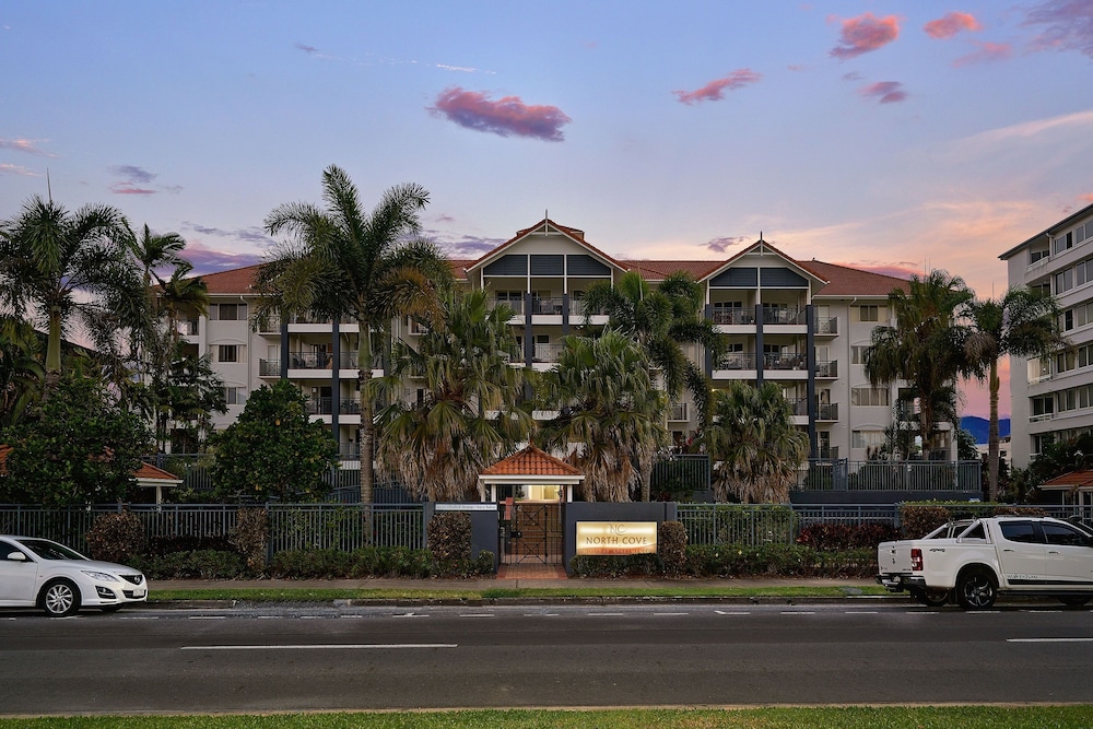 NORTH COVE WATERFRONT SUITES 6/58