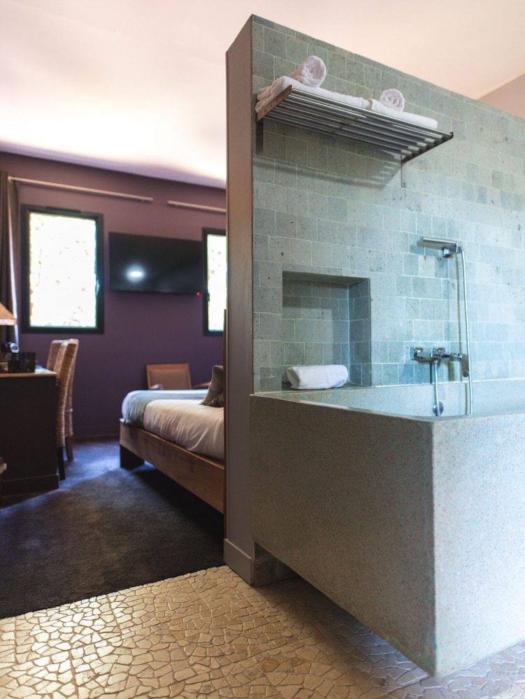 Hotel restaurant spa Disini Montpellier Est, The Originals Relais 5/50