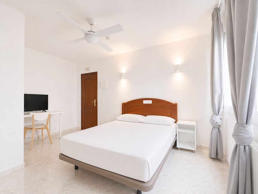 Hostal La Embajada 11/49