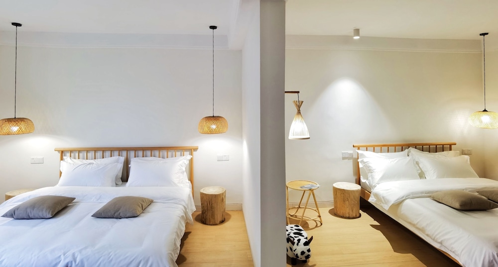 ELITE, TWIN BEDS