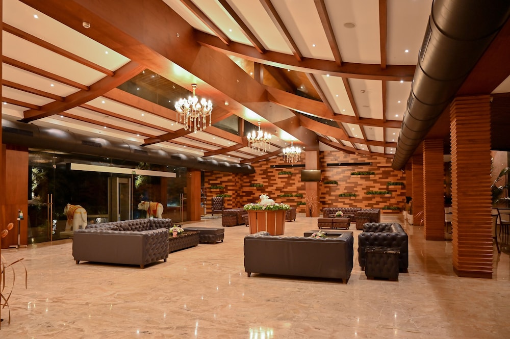 Saya Grand Resort By Treat Thane 10/50