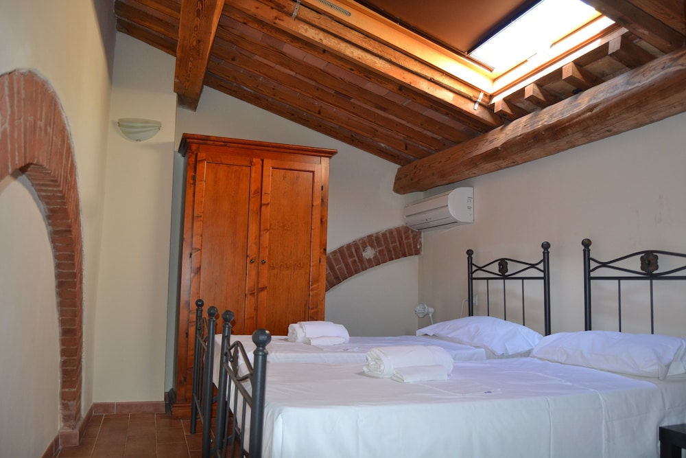Antico Borgo Casalappi 14/73