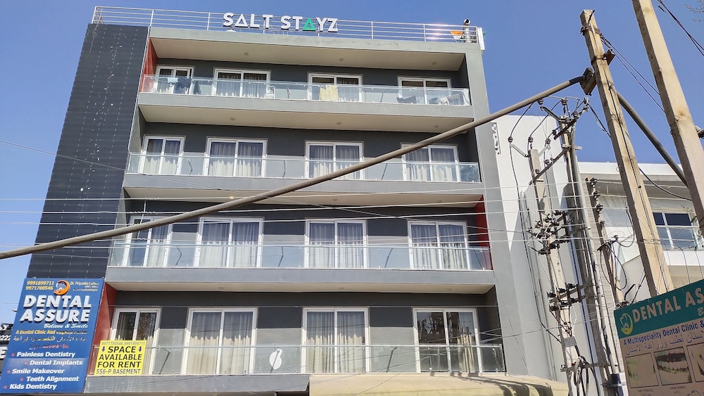 SaltStayz Sector 39 - Subhash Chowk 3/50