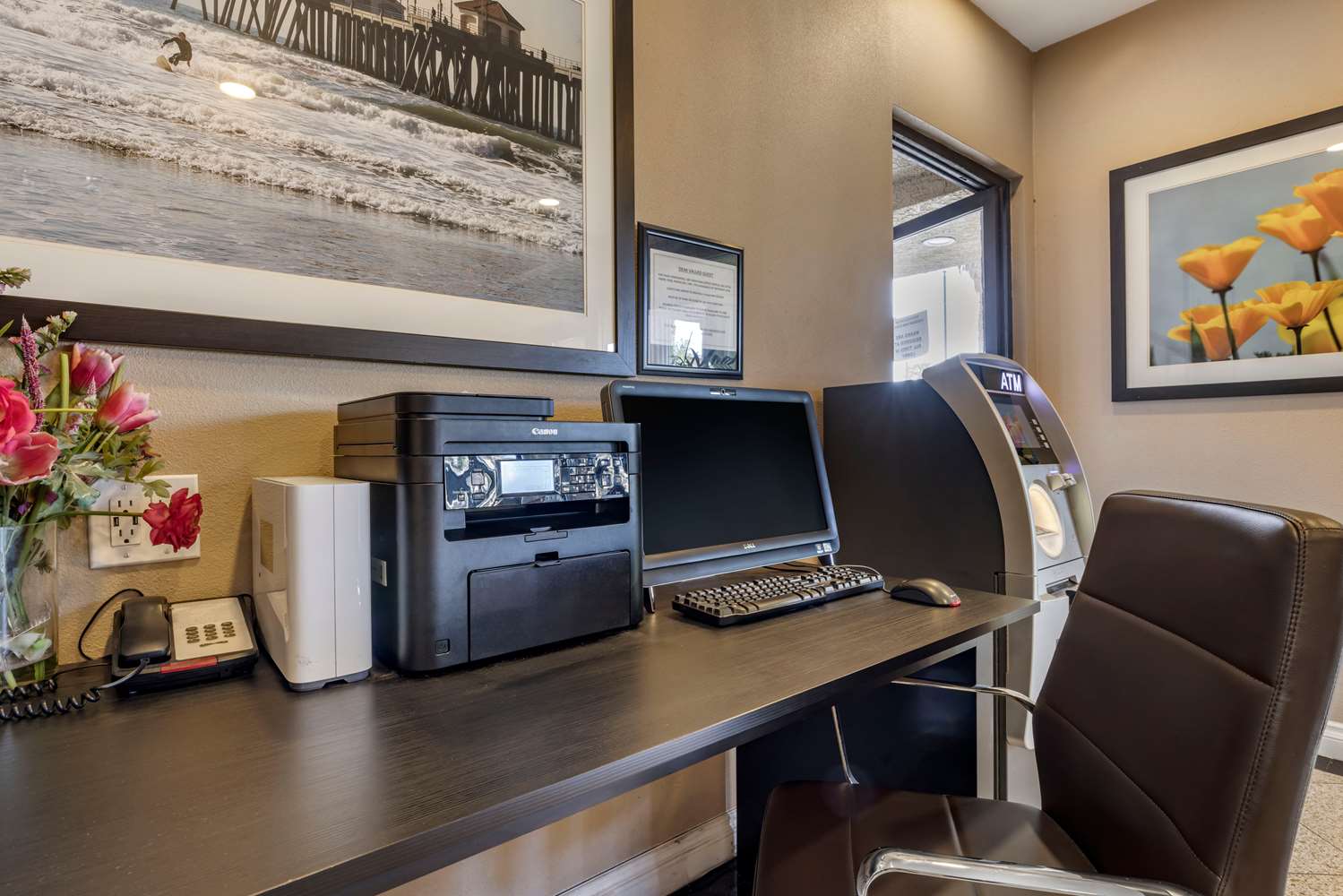 Comfort Inn & Suites Huntington Beach 38/43