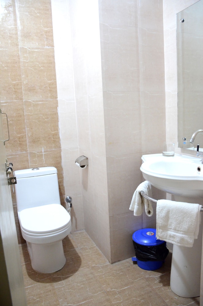 Hotel Bodh Vilas 35/37