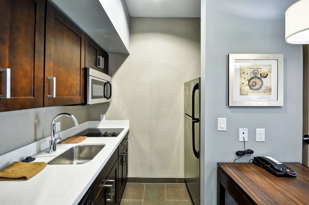 HOMEWOOD SUITES BY HILTON NEW BRAUNFELS 21/81