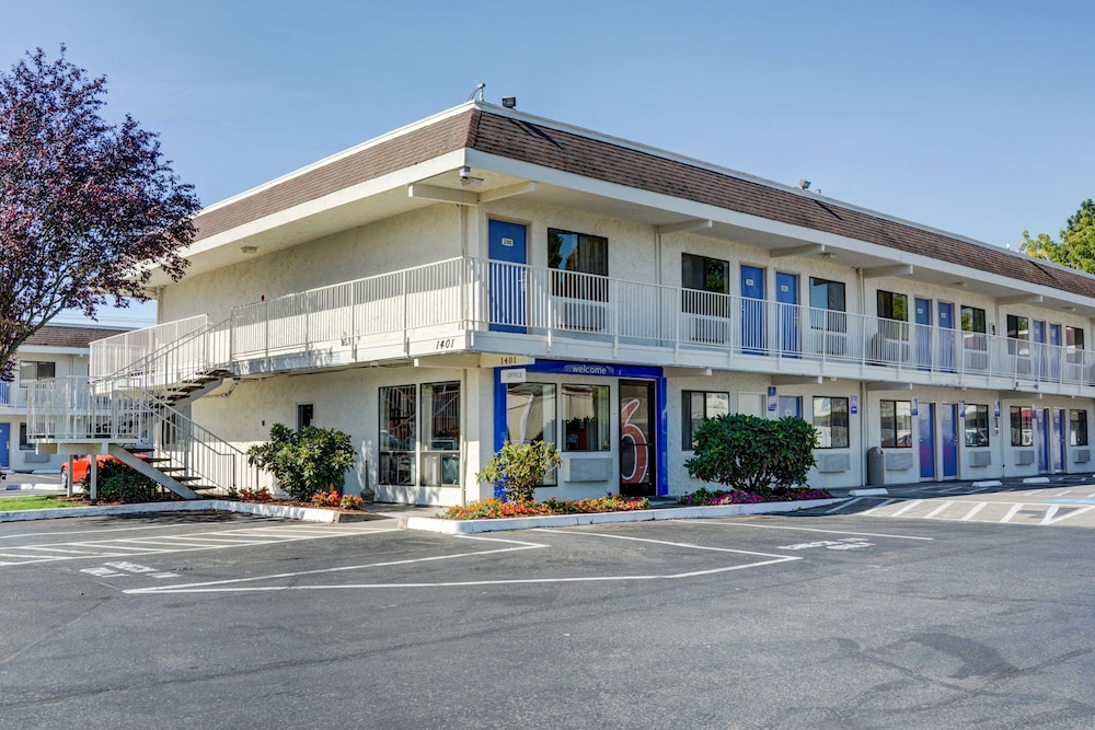 Motel6 Salem, OR in SALEM - OR