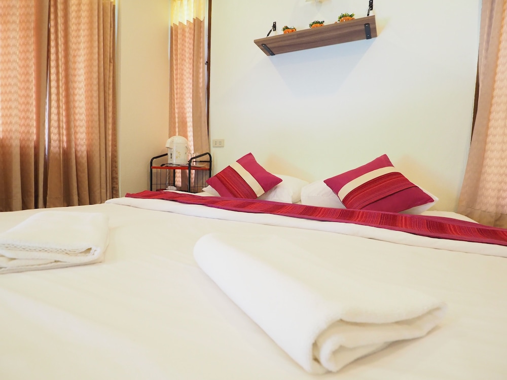 Baan Pun Sook Resort 18/60