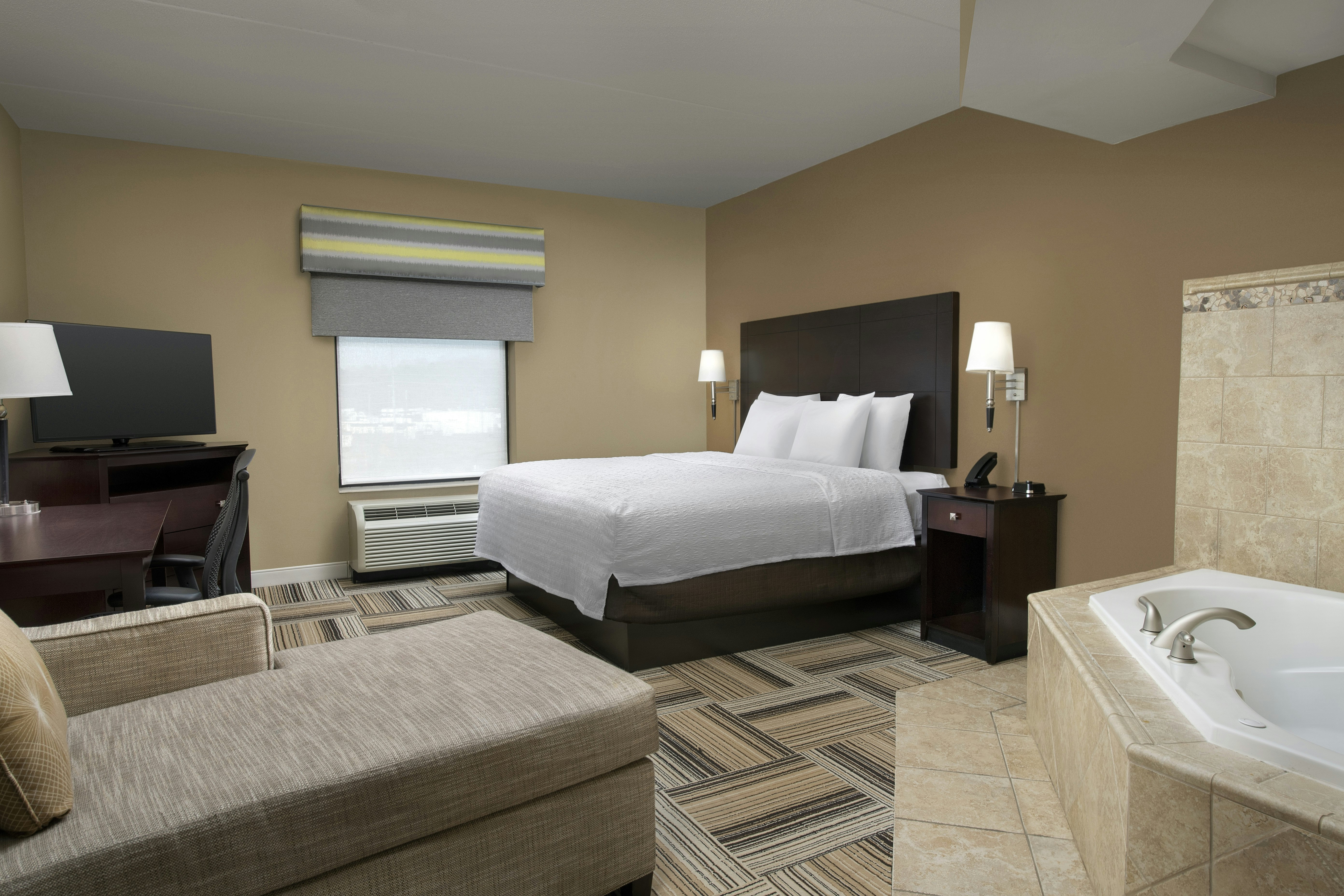 Hampton Inn Knoxville East 55/55