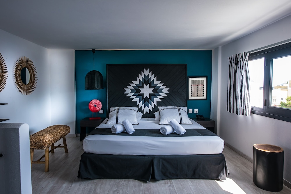 Indigo Suites Collection 16/50
