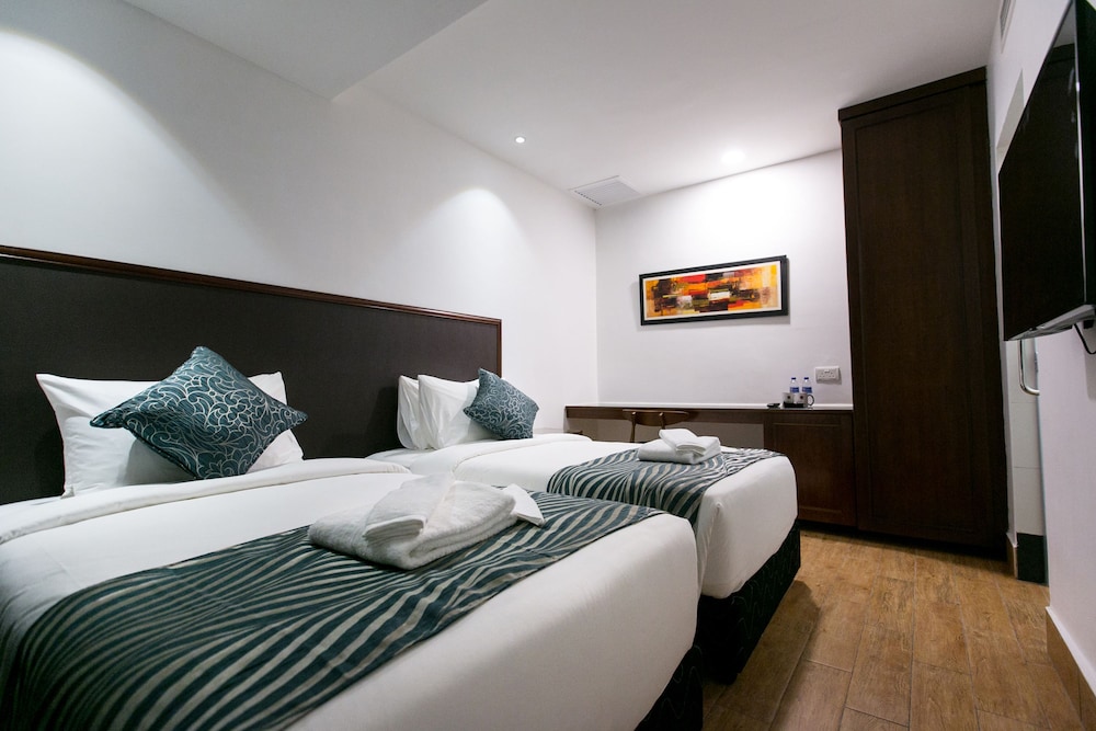 Belllo Hotel Jb Central 17/48