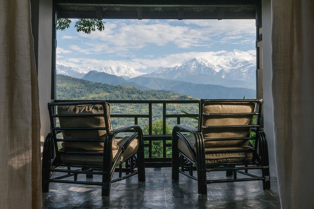 Tiger Mountain Pokhara Lodge 25/40