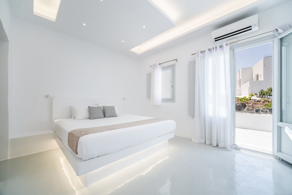 Serenita Luxury Suites 16/71