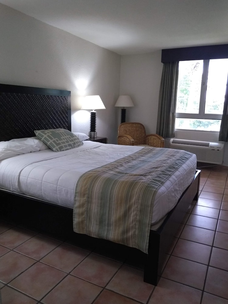 Rincon Beach Resort 26/68