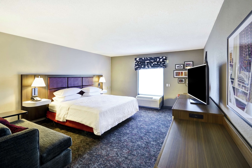 Hampton Inn & Suites Columbus Easton Area 14/49