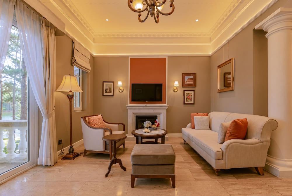 Dalat Edensee Lake Resort and Spa 30/45