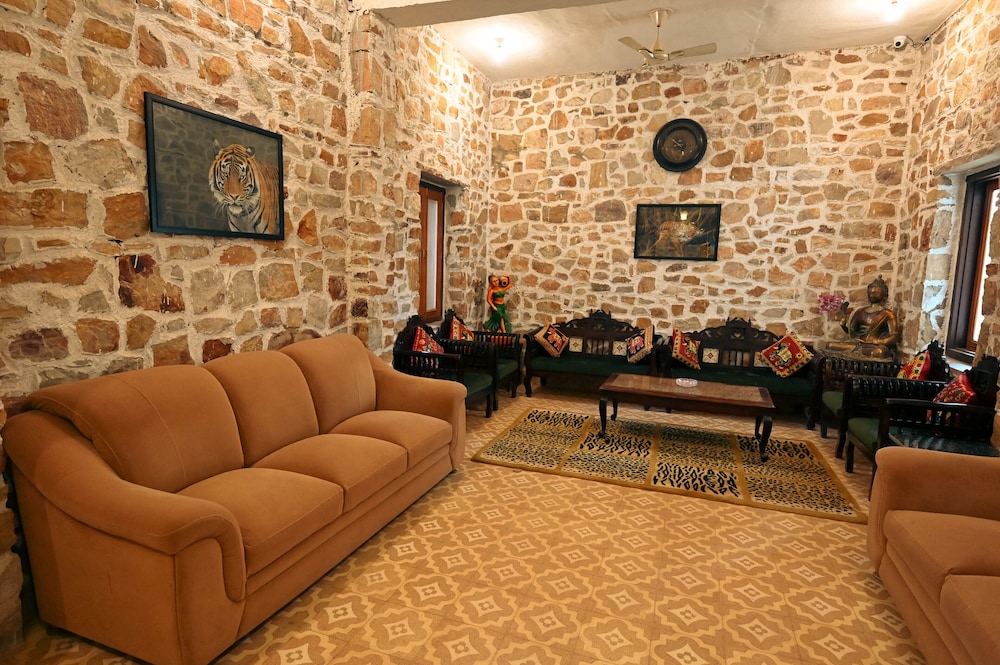 ClarksInn Suites Ranthambore 38/62